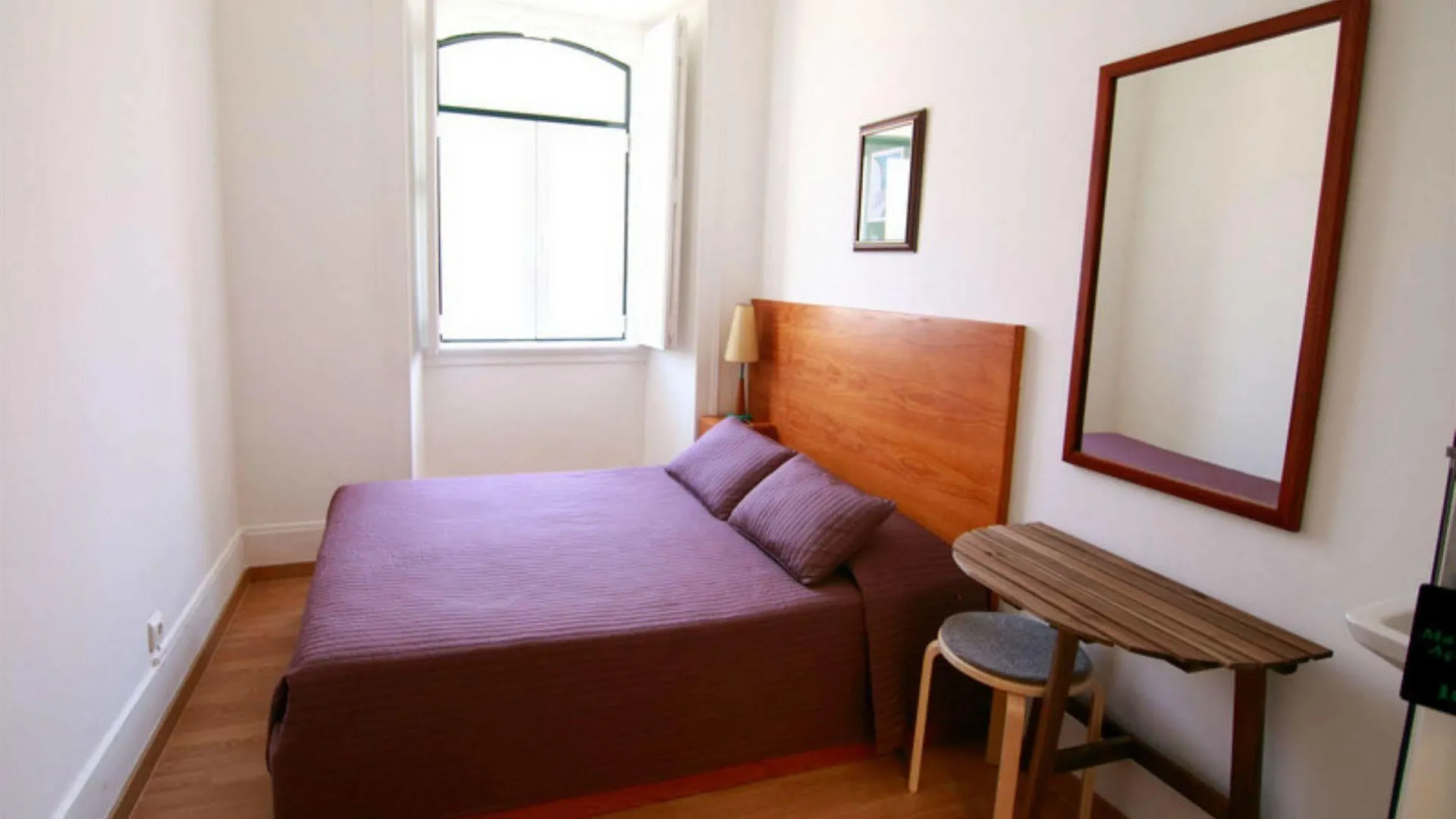 Residencial Mar Dos Acores Hotell Lisboa 2*,  Portugal