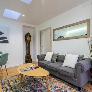 Bairro Alto Bronze Of Art Apartamento