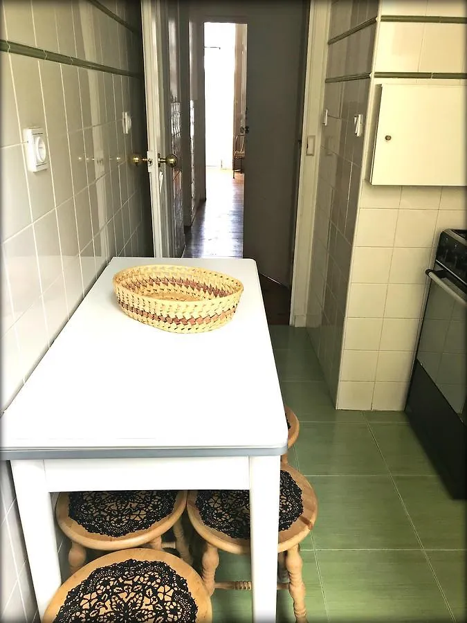מלון ליסבון Residencial Mar Dos Acores 2*,  פורטוגל