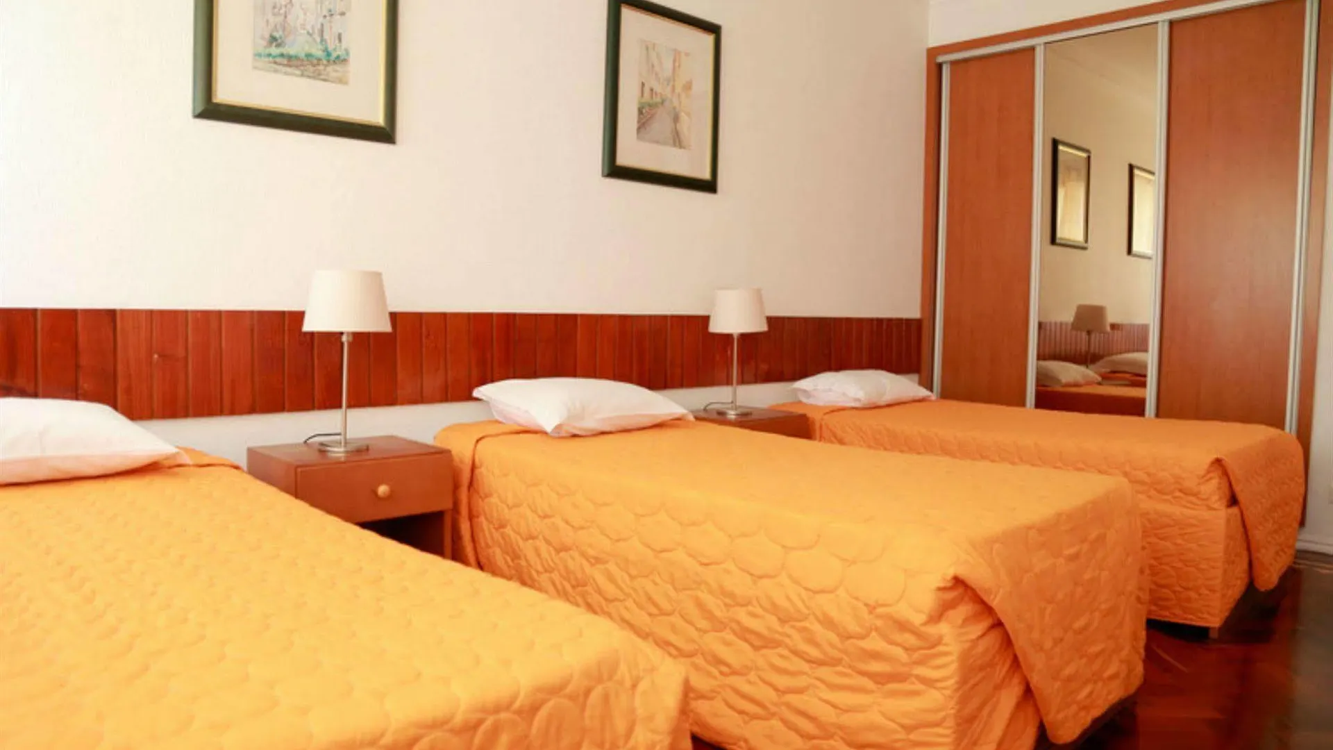 מלון ליסבון Residencial Mar Dos Acores